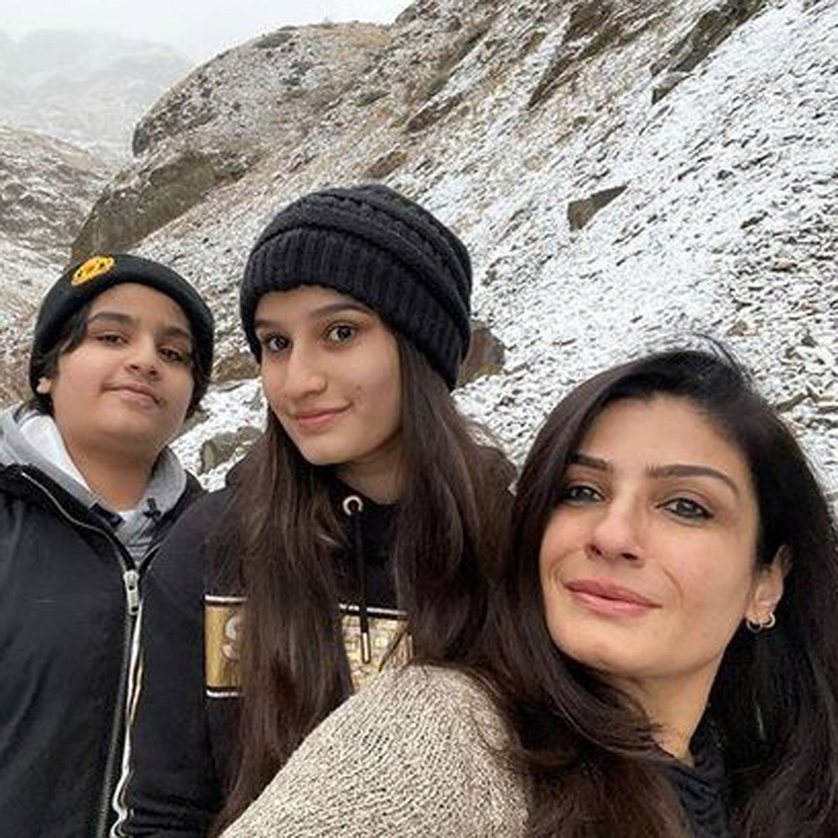 फैमिली संग रवीना टंडन