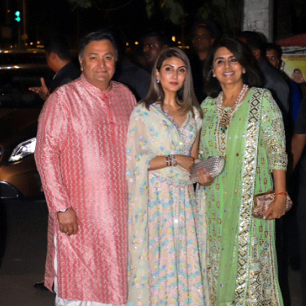 ऋषि कपूर संग उनका परिवार