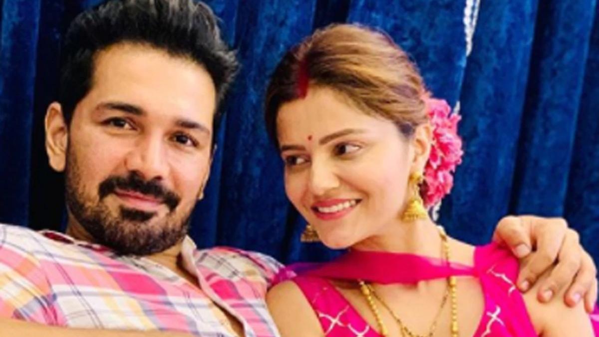 रुबीना-अभिनव