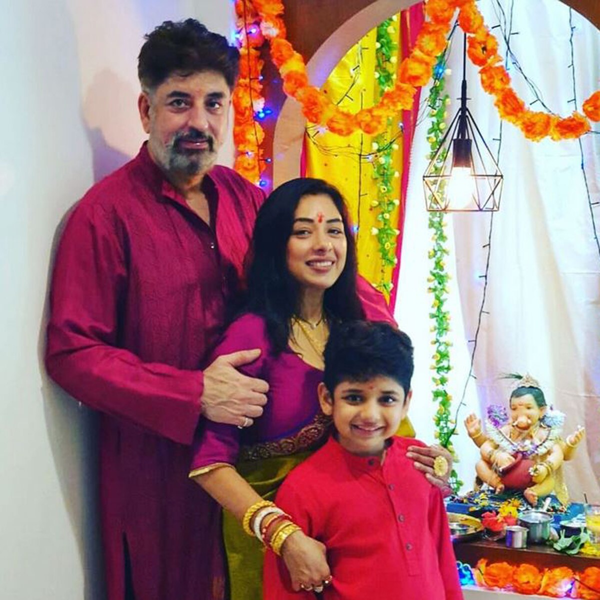 फैमिली संग रुपाली गांगुली