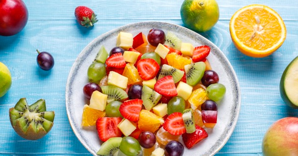 कैंडी की जगह फल