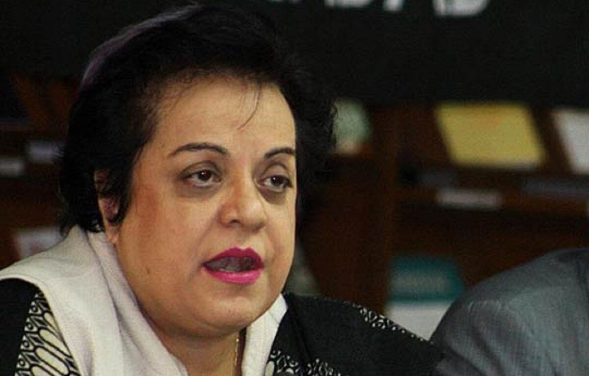 इमरान की मंत्री ने फैलाई फेक न्यूज