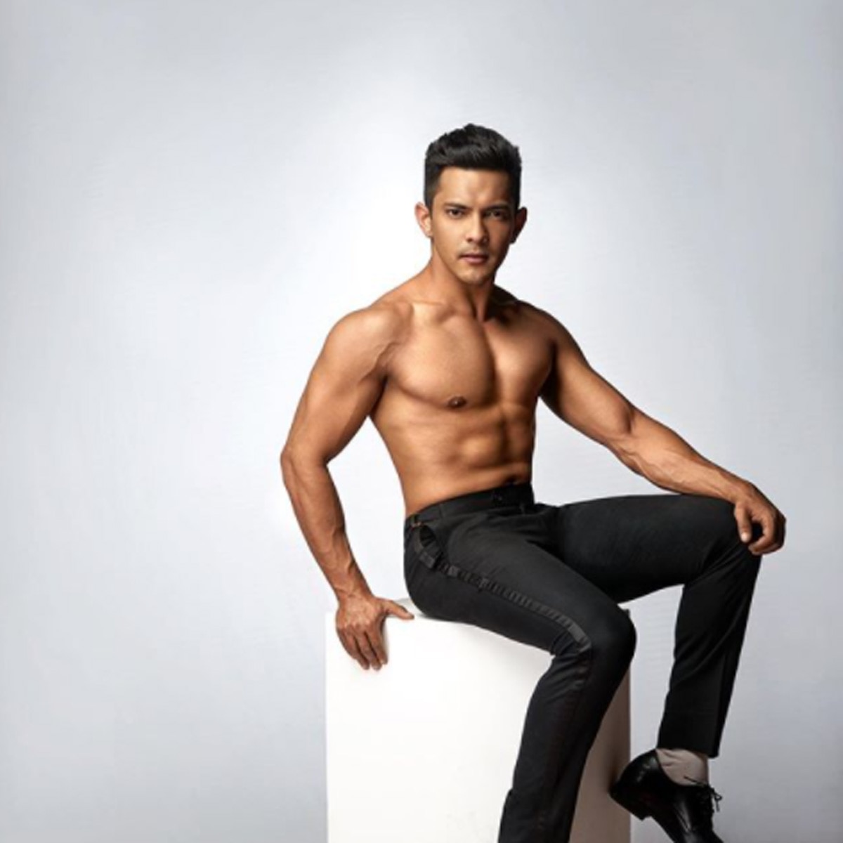 आदित्य नारायण