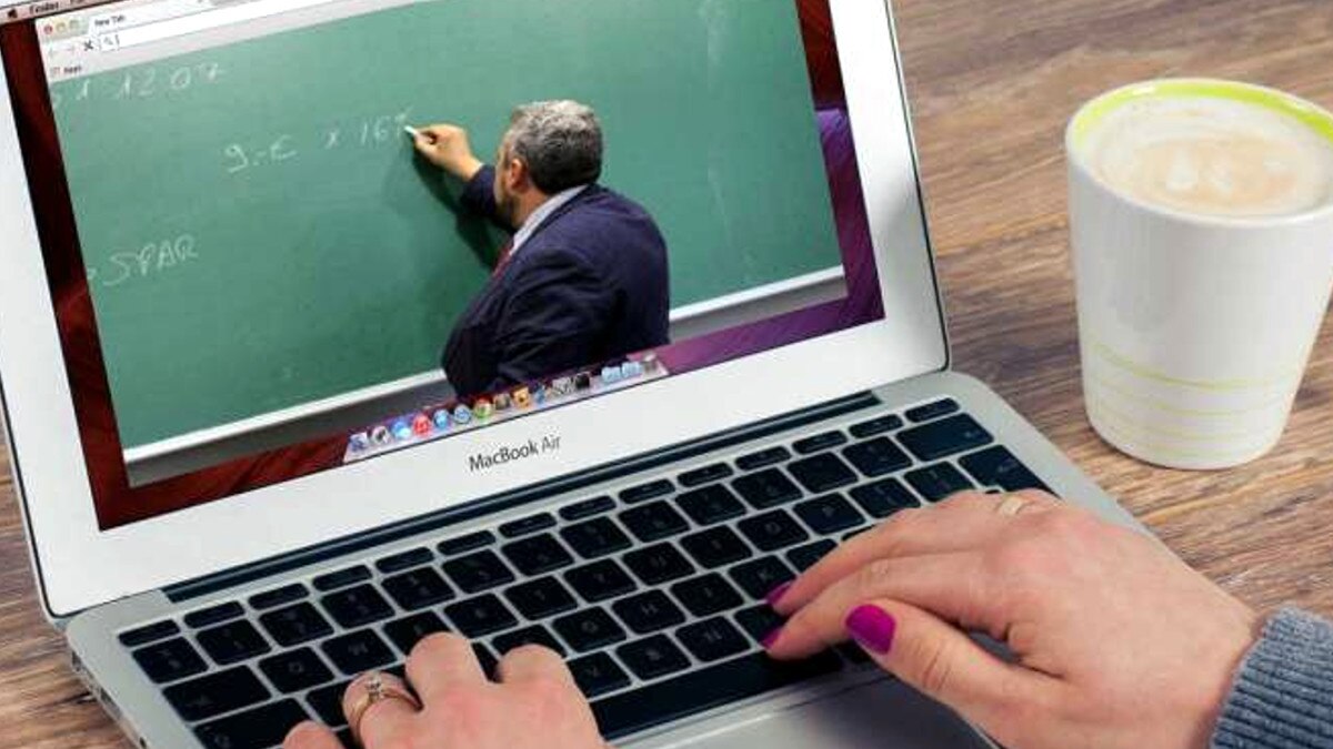 5वीं के छात्र ने घर में स्‍कूल टाई से लगाई फांसी.