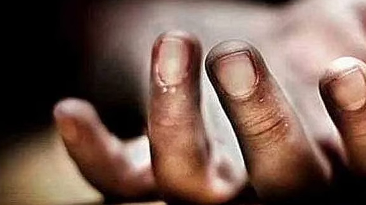 धान काटते वक्‍त थ्रेशर मशीन में फंसा 12 साल का बच्‍चा