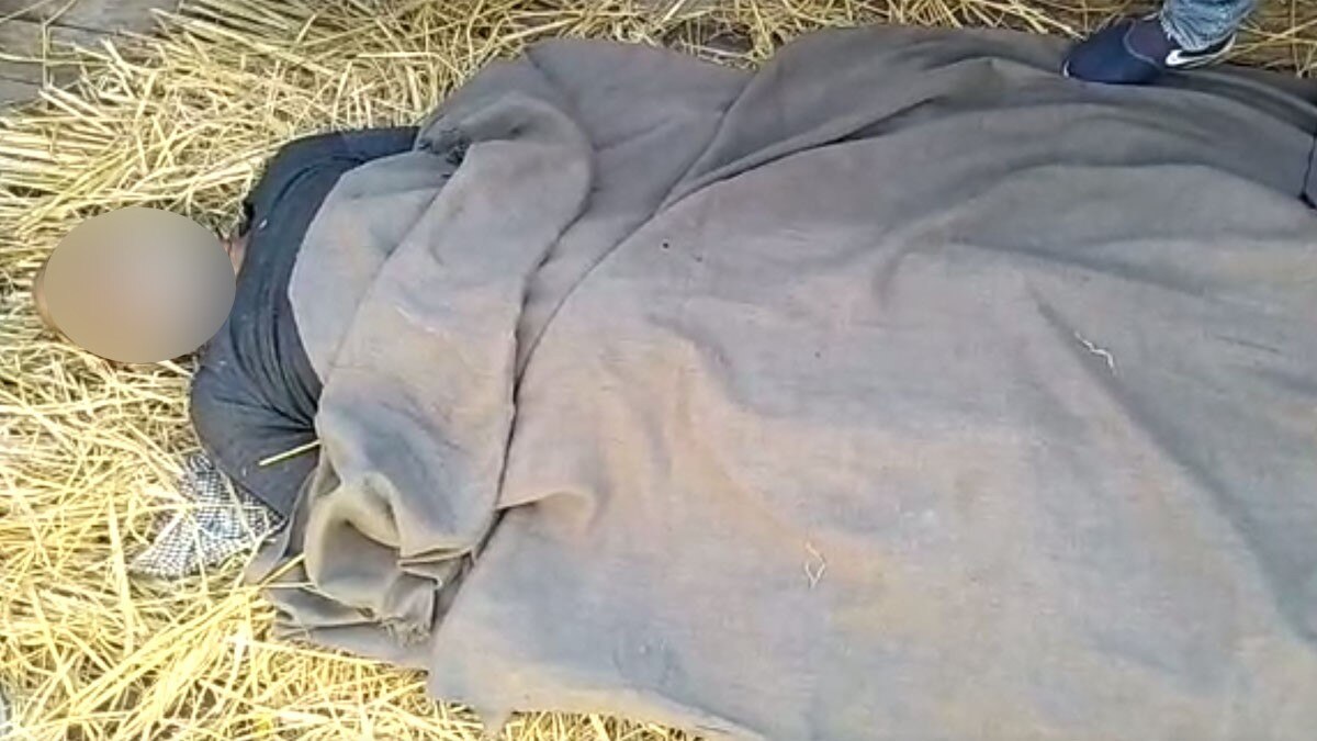 किसान ने फांसी लगाकर की खुदकुशी (फोटो आजतक)