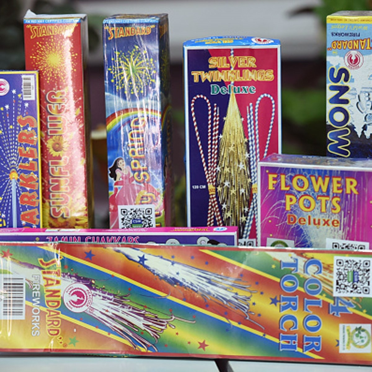 What are green crackers 