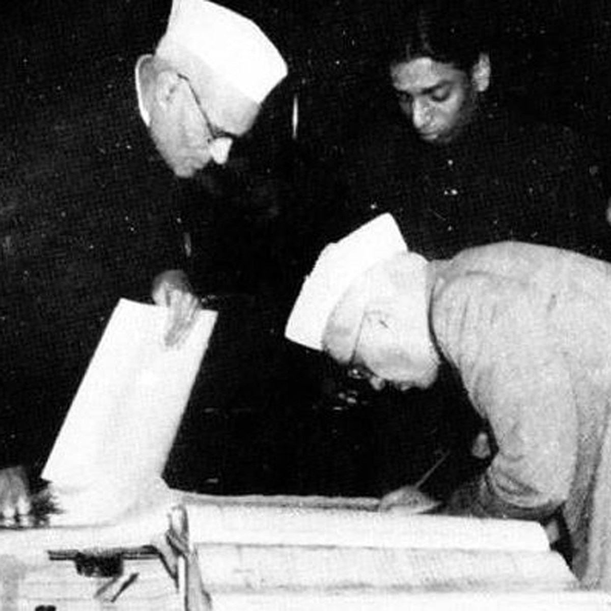 Moment When Formed Constitution of India 