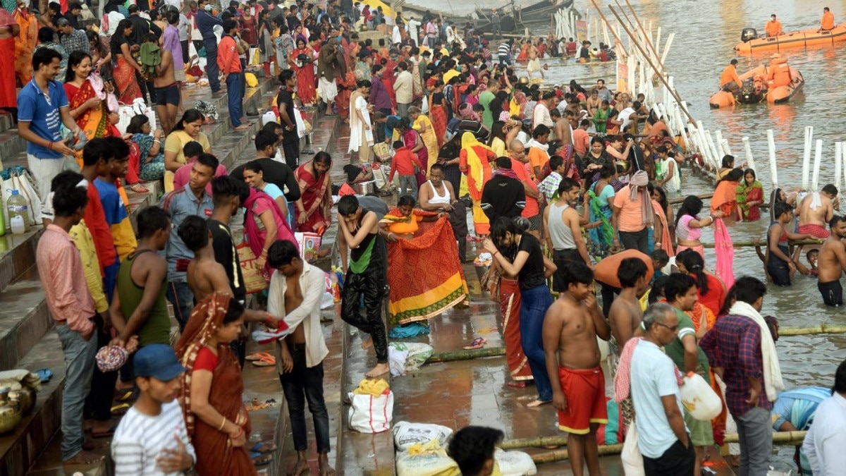 घाटों पर किसी भी तरह के मेले का आयोजन नहीं होगा (फाइल फोटो पीटीआई)