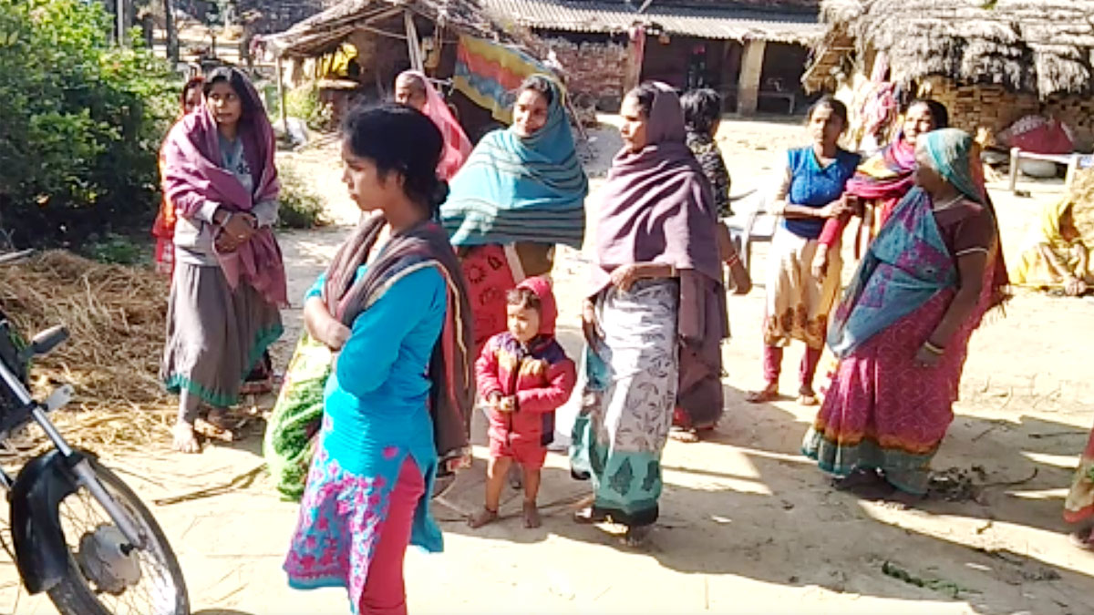 किसान में फांसी लगाकर की खुदकुशी (फोटो आजतक)