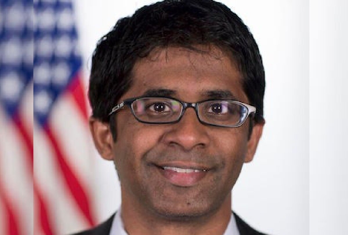 बाइडेन टीम में शामिल हो सकते हैं ये भारतवंशी