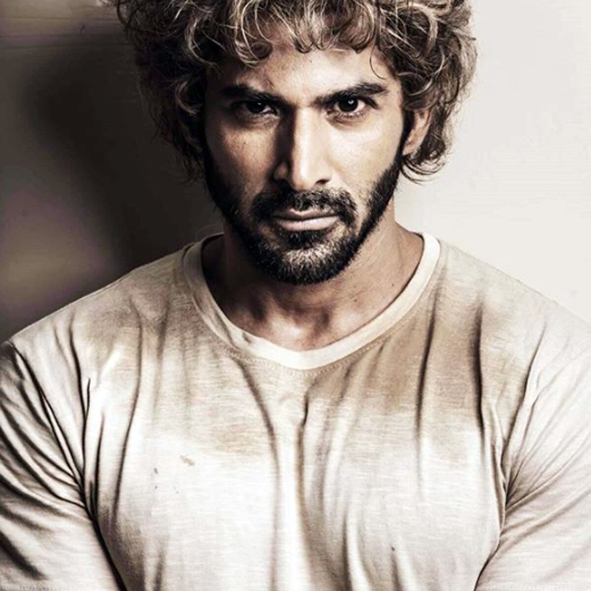 विवान भतेना