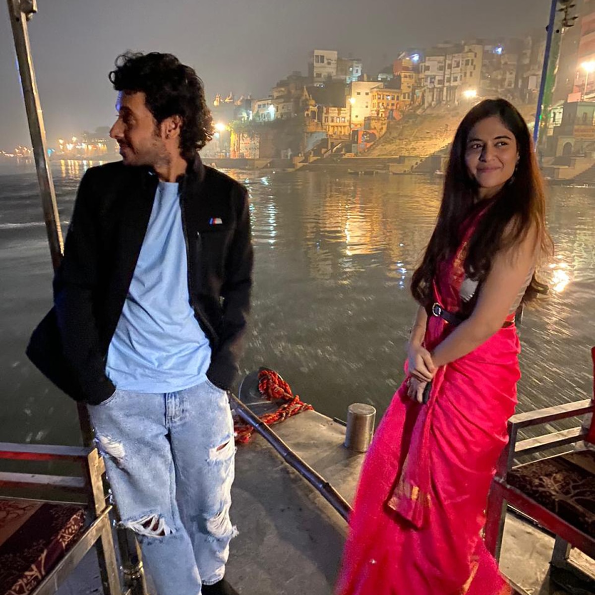 दिव्येंदु शर्मा और अंशुल चौहान