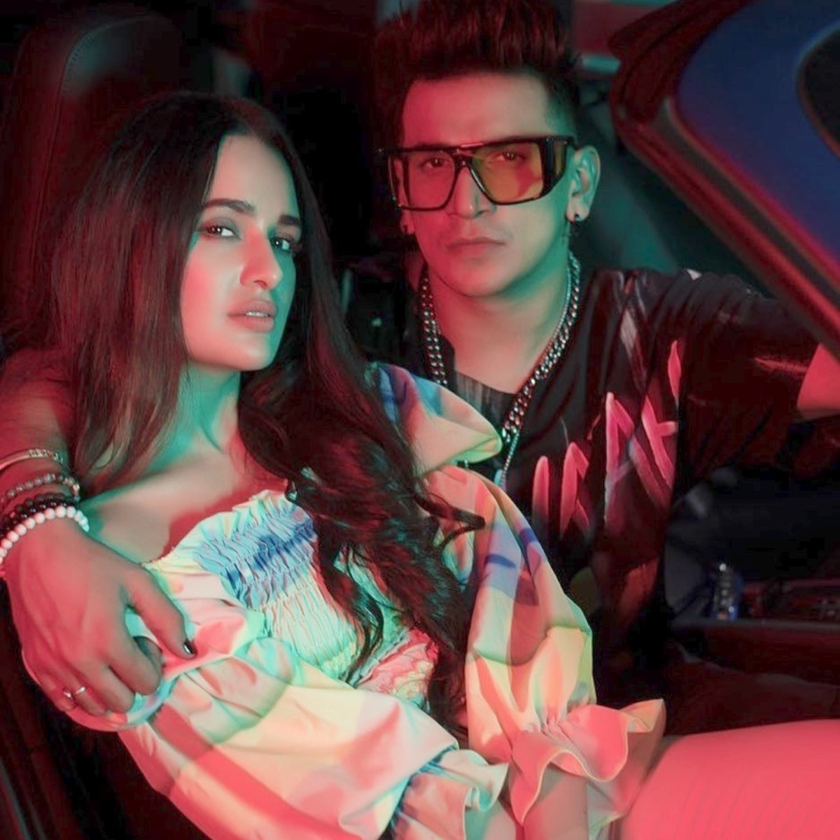 युविका चौधरी