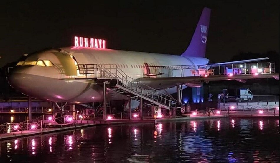 अब लोग ऐरोप्लेन में उठा सकेंगे रेस्टोरेंट का लुत्फ अब लोग ऐरोप्लेन में उठा सकेंगे रेस्टोरेंट का लुत्फ