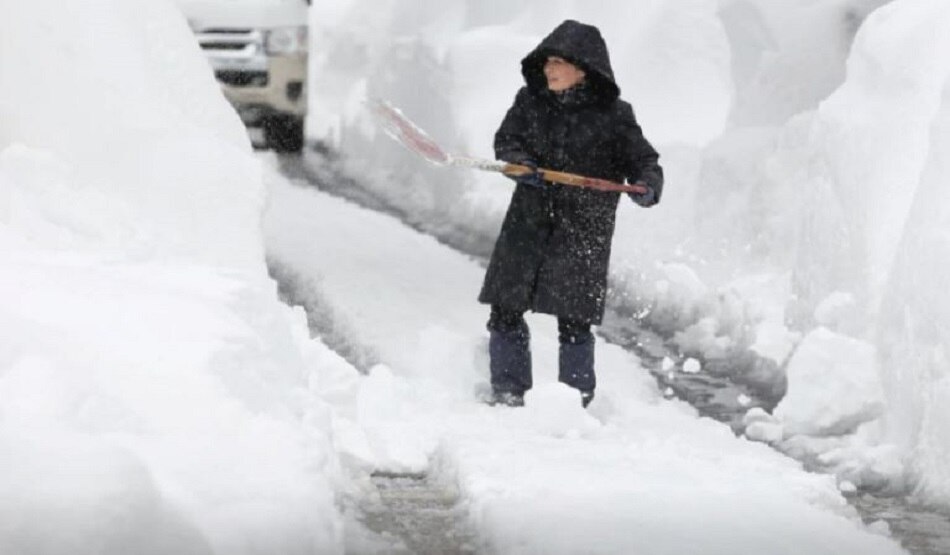 जापान: ऐसी बर्फबारी नहीं देखी होगी