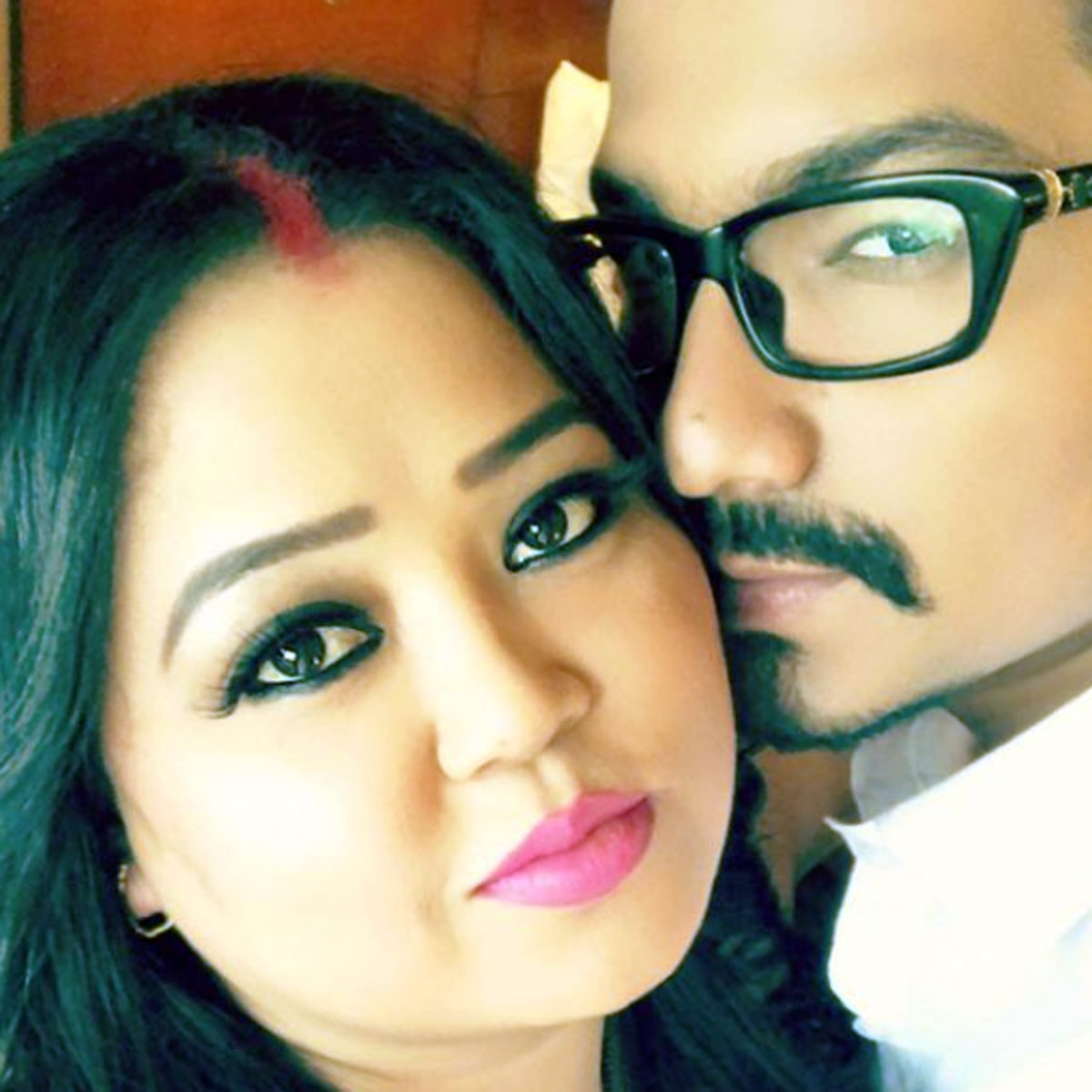 भारती सिंह संग हर्ष लिम्बाच्या