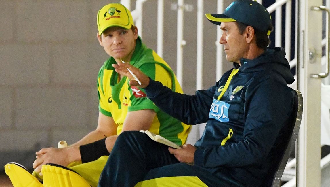  Justin Langer and Steve Smith