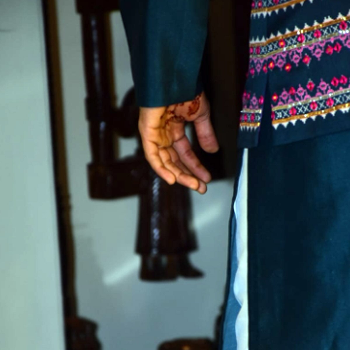 गौहर व जैद की मेहंदी की तस्वीरें