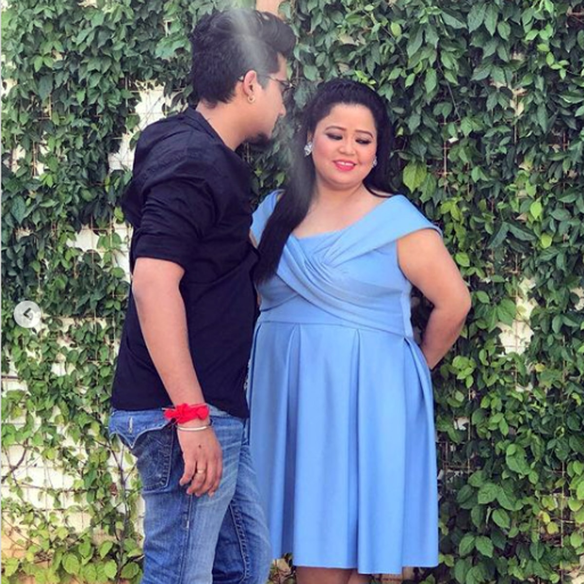 भारती सिंह संग हर्ष लिम्बाच्या