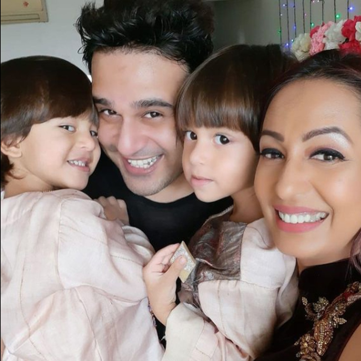 कश्मीरा शाह