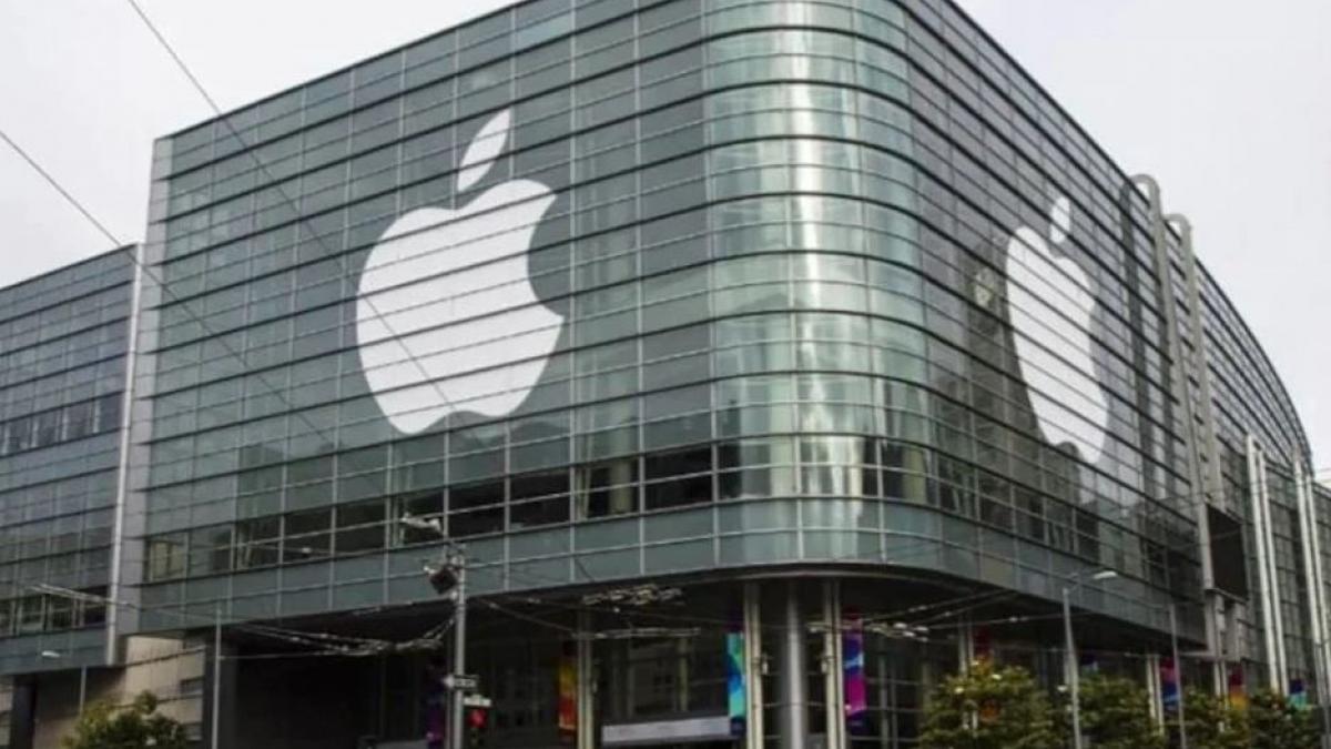 एक्शन में Apple