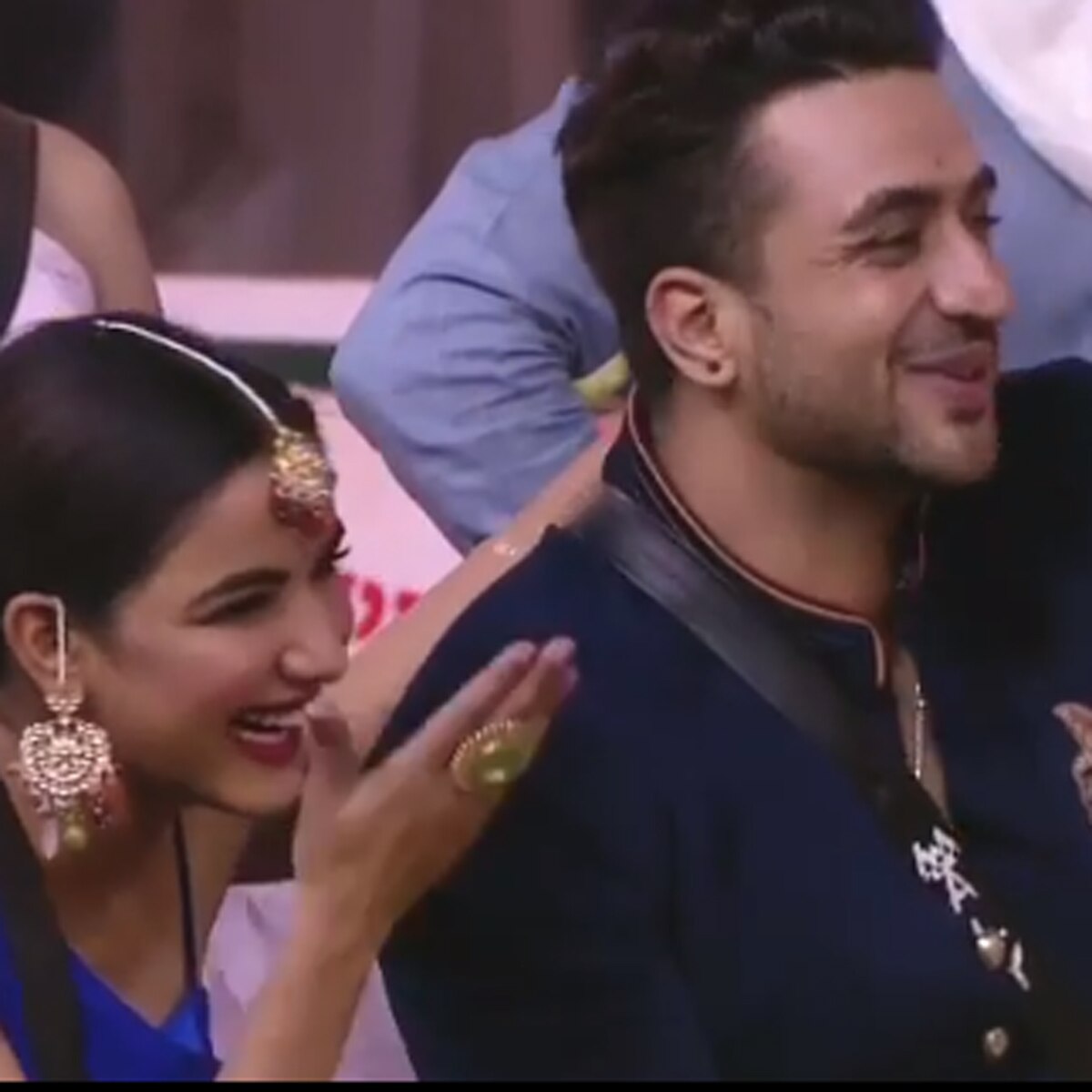 अली गोनी-जैस्मिन भसीन 