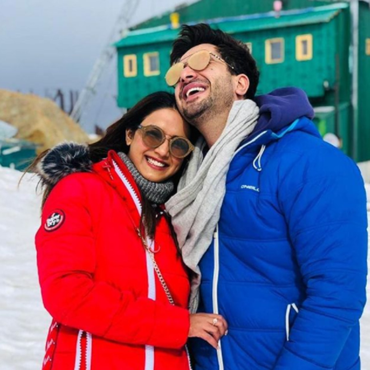 अली गोनी-जैस्मिन भसीन 