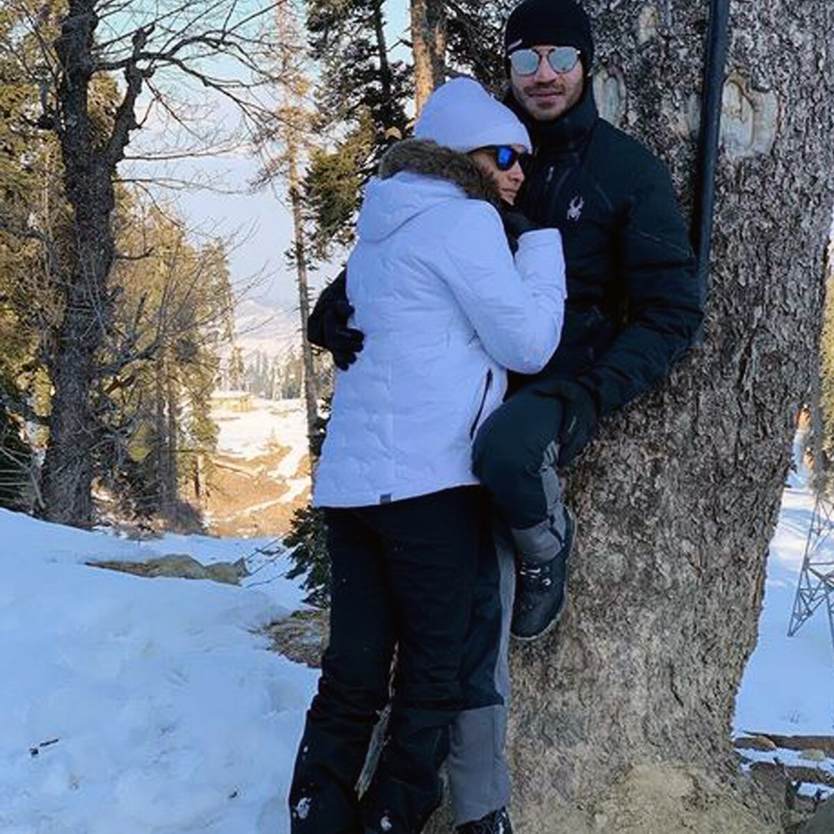 अंकिता संग विक्की