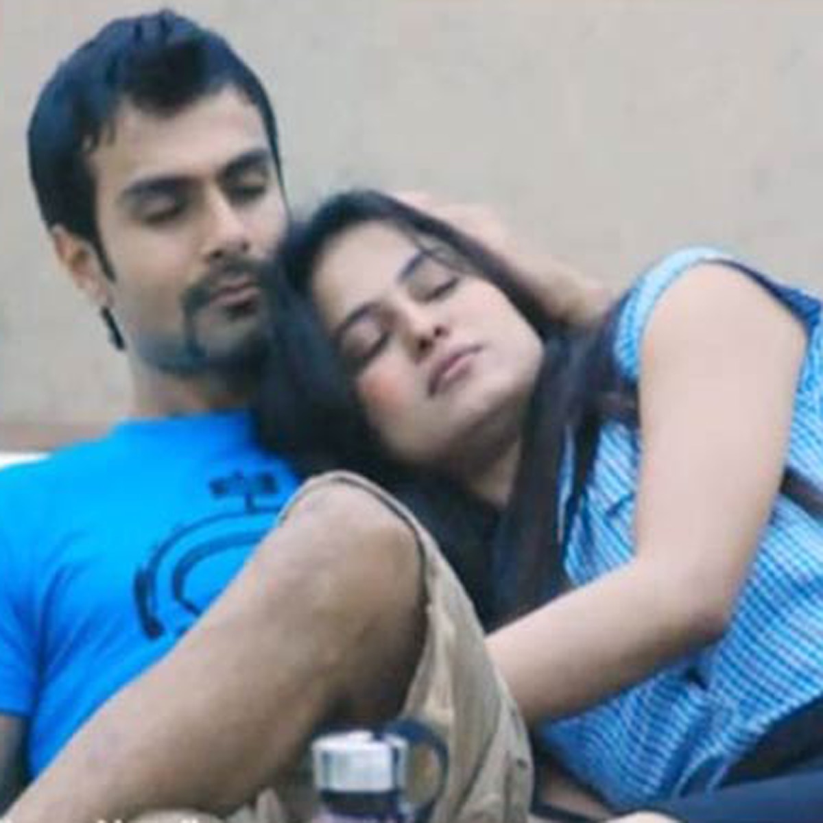 अस्म‍ित पटेल-वीना मल‍िक