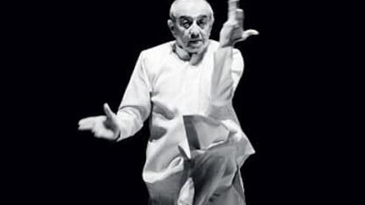 अस्ताद देबू