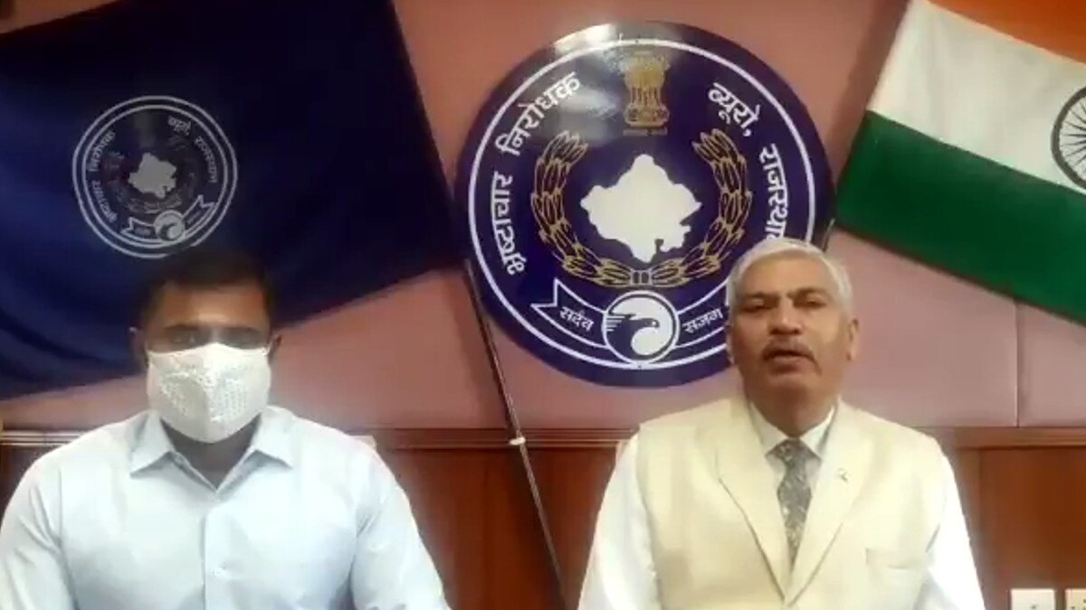 मंच पर ASP ने रिश्‍वत के खिलाफ दिया भाषण, एक घंटे बाद खुद पैसे लेते हो गए अरेस्‍ट