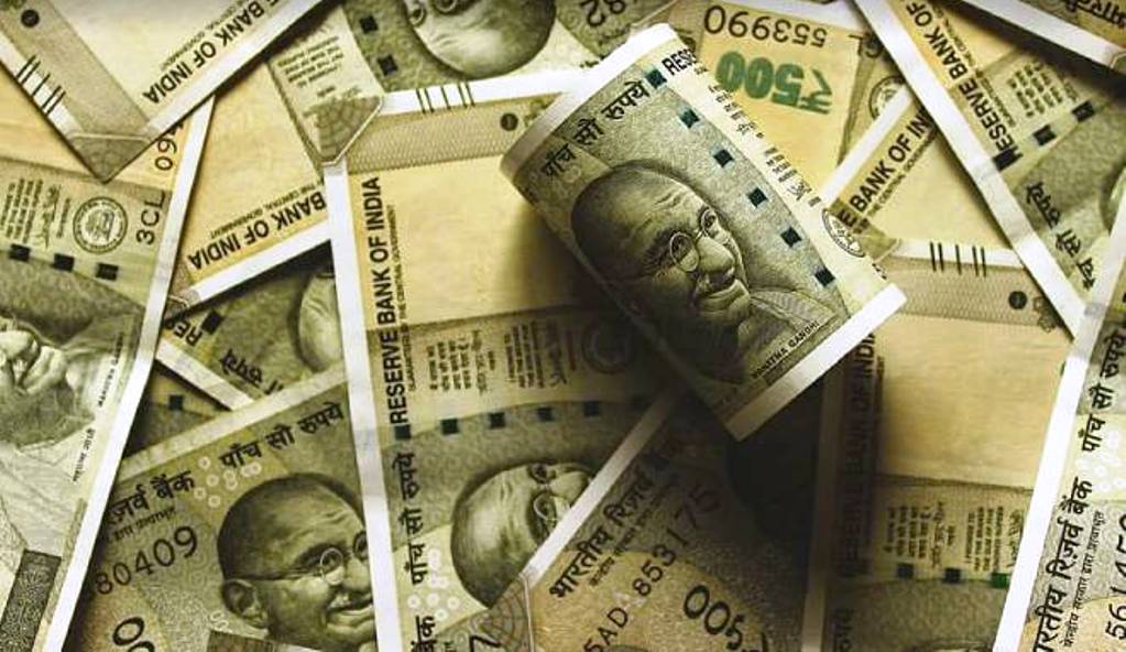 करीब 31 हजार करोड़ रुपये जुटाये 