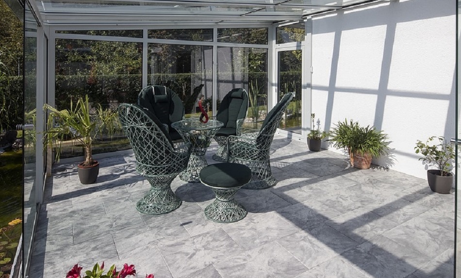 धूप दिखाएं