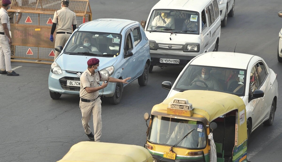 कार के बंद शीशे से कोरोना संक्रमण
