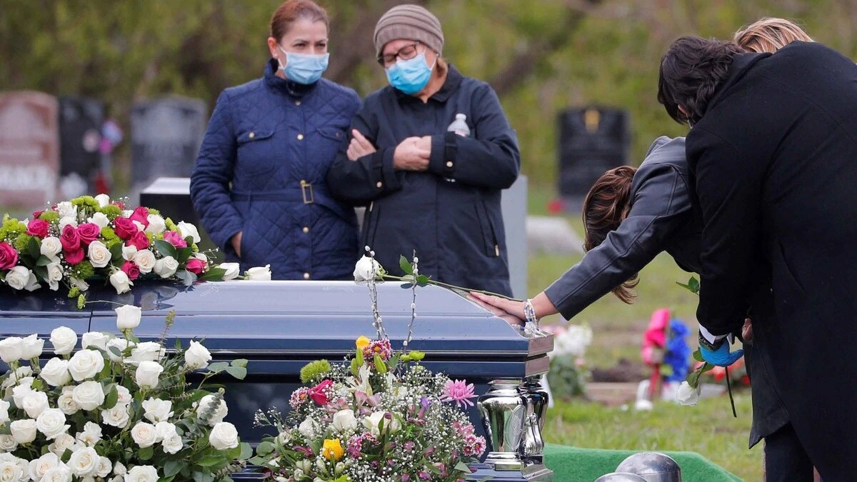 अमेरिका में पार्किंग में बन रहे वॉर्ड