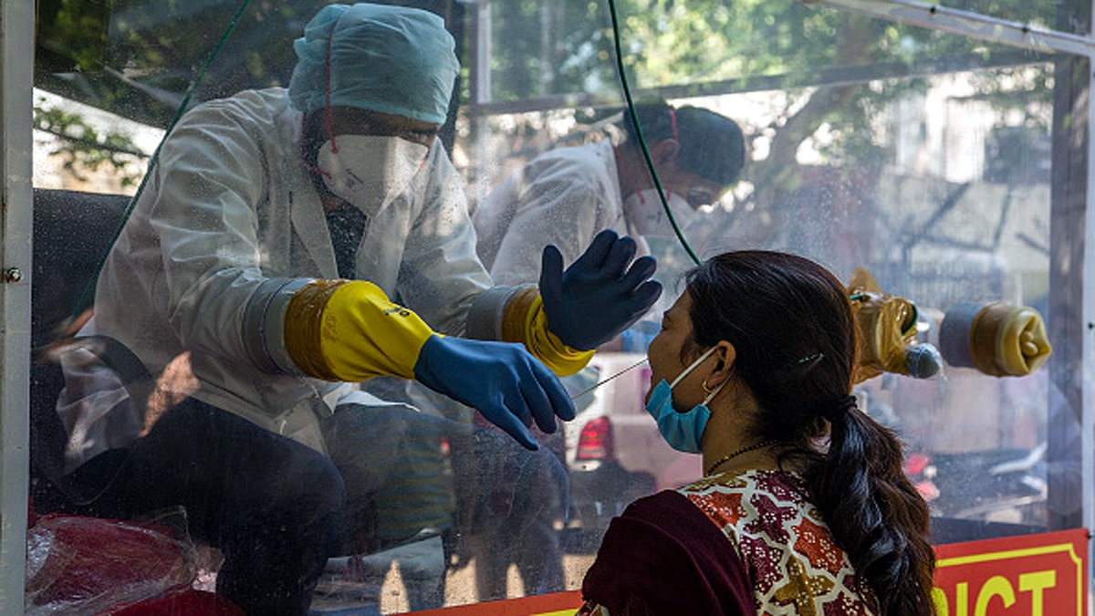 New strain of UK Coronavirus enters in India New strain of UK Coronavirus enters in India