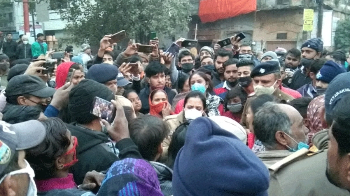 11 साल की बच्ची का शव बरामद (फोटो आजतक)