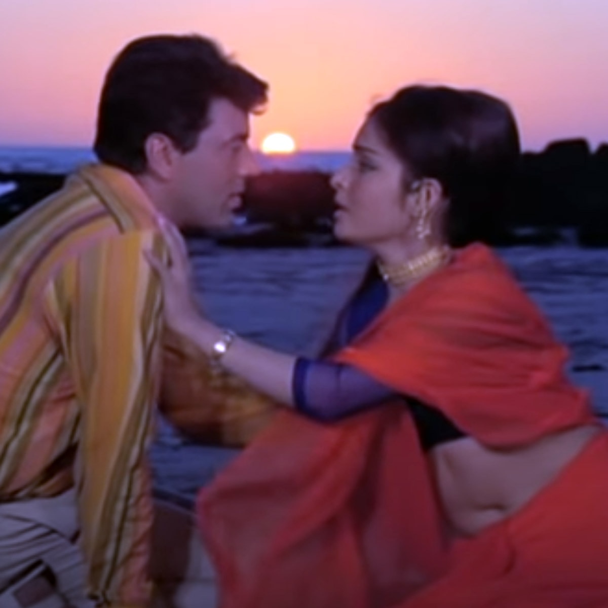 धर्मेंद्र 