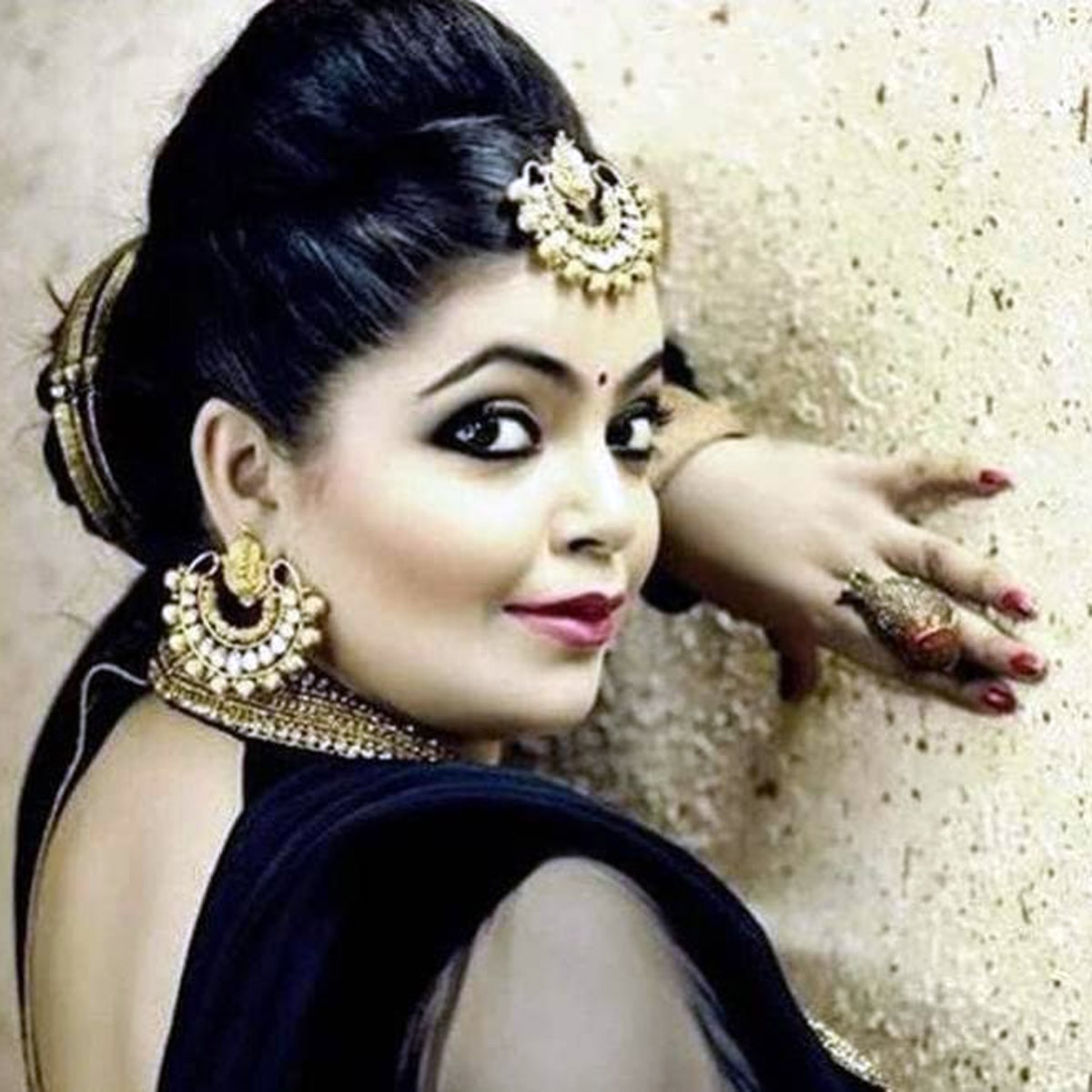 दिव्या भटनागर