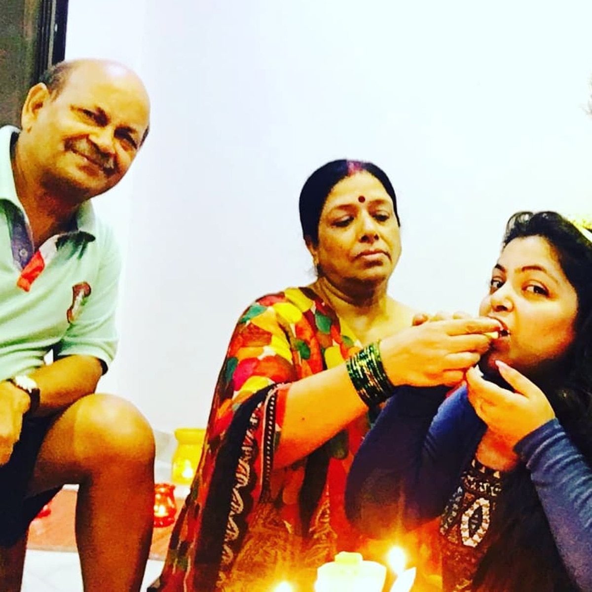 दिव्या भटनागर