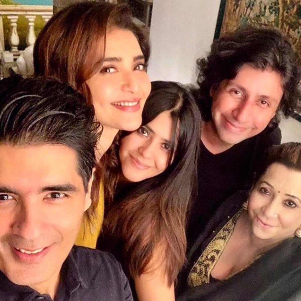 एकता संग तनवीर