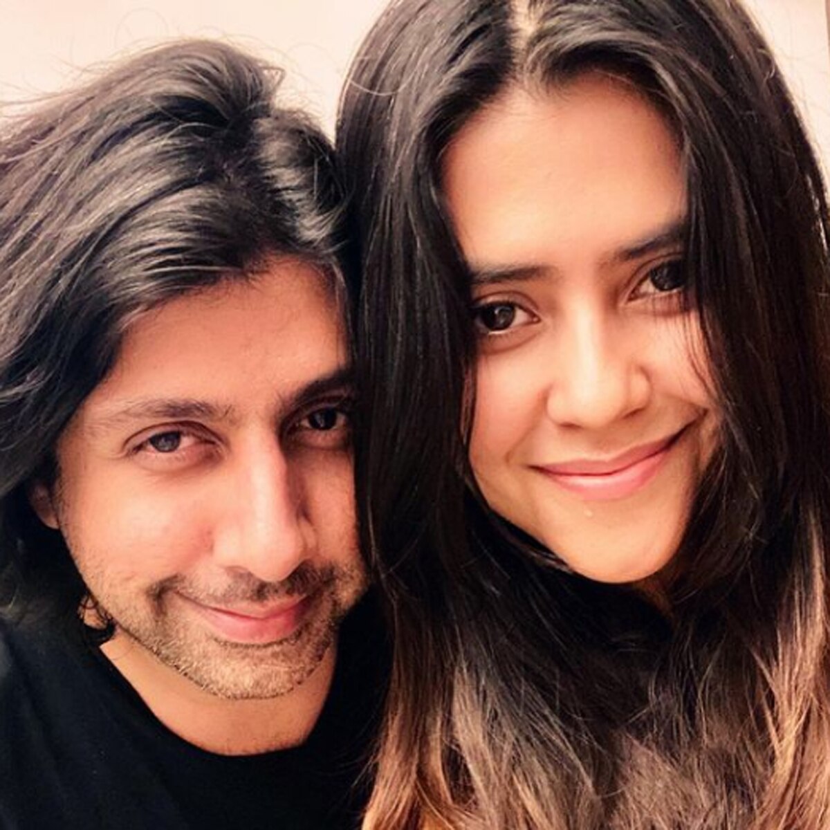 एकता संग तनवीर