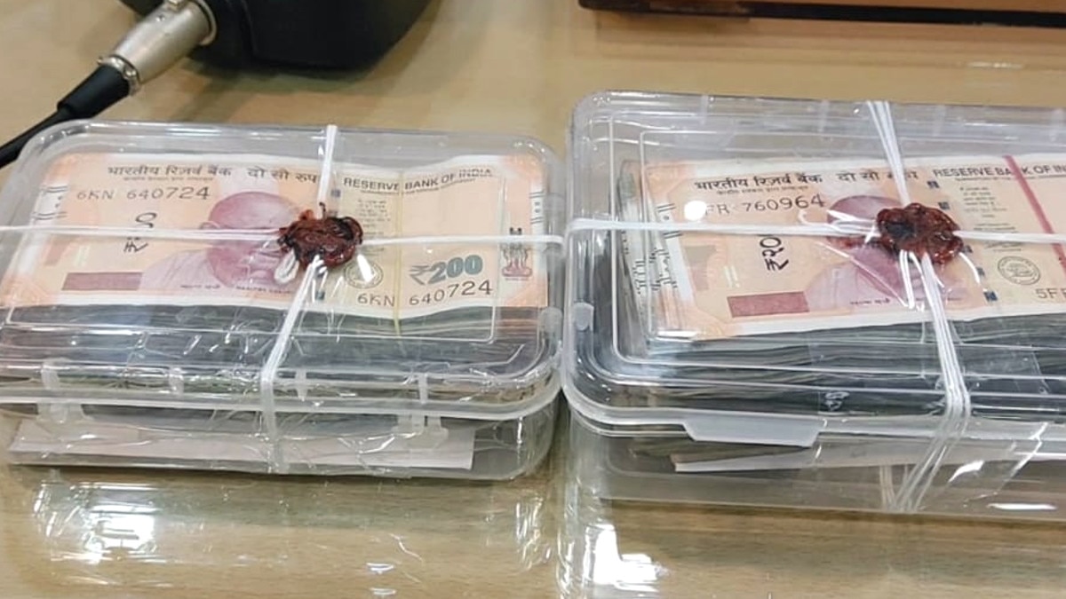 शरीर में चीरा लगाकर कारतूस की गोली रखवाई, डेढ़ लाख की लूट होने का किया नाटक