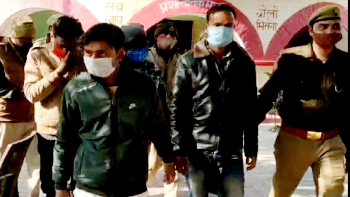 शरीर में चीरा लगाकर कारतूस की गोली रखवाई, डेढ़ लाख की लूट होने का किया नाटक