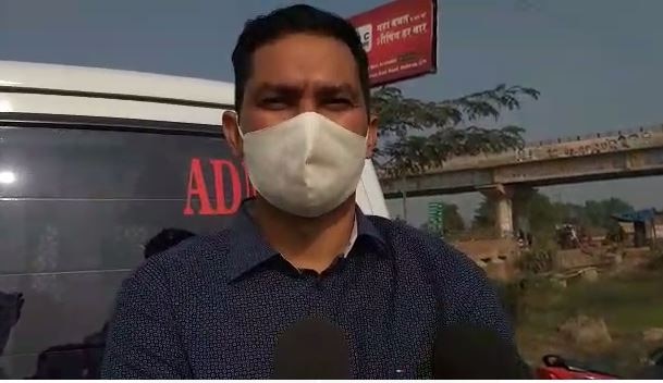 फैक्ट्री का भंडाफोड़