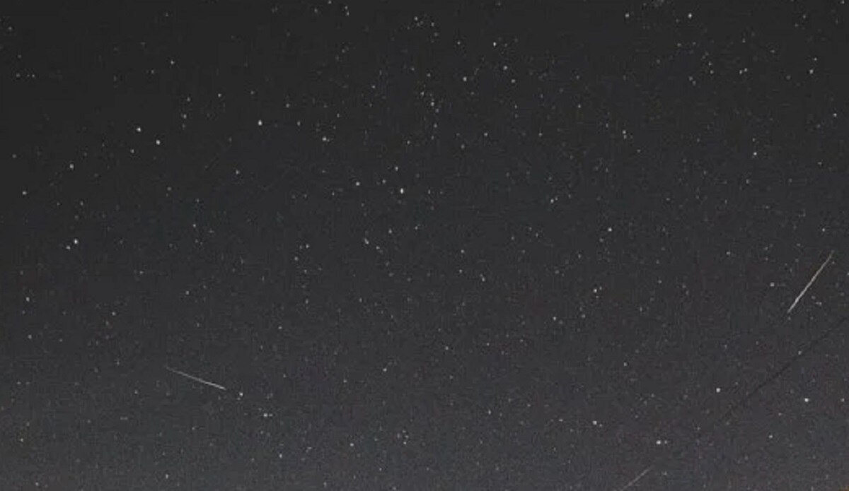 धरती पर उल्का पिंडों की बारिश