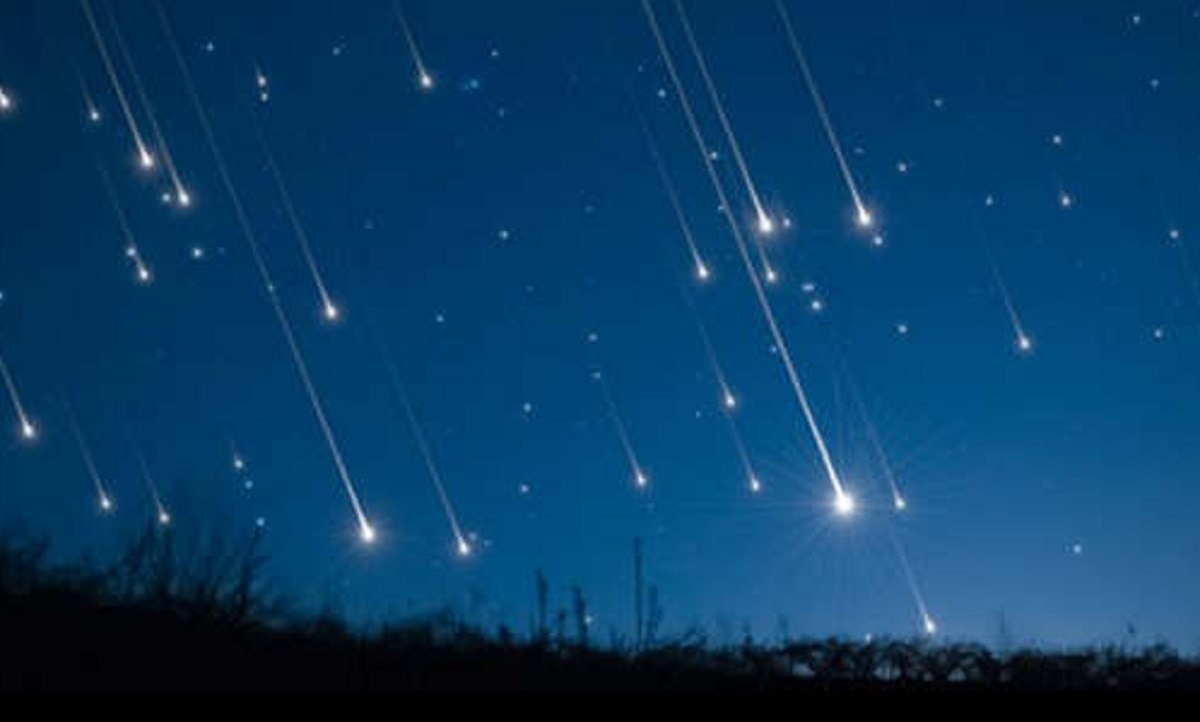 धरती पर उल्का पिंडों की बारिश