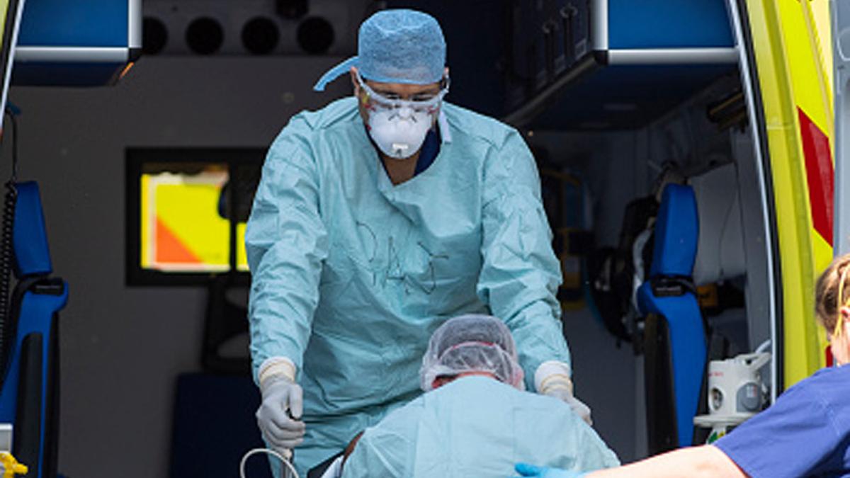 ब्रिटेन में कोरोना का नया स्टेरन