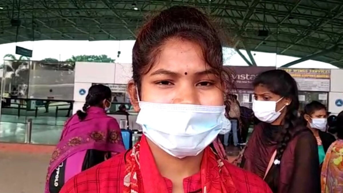 दलालों के चुंगल से 24 लड़कियां आजाद (फोटो आजतक)